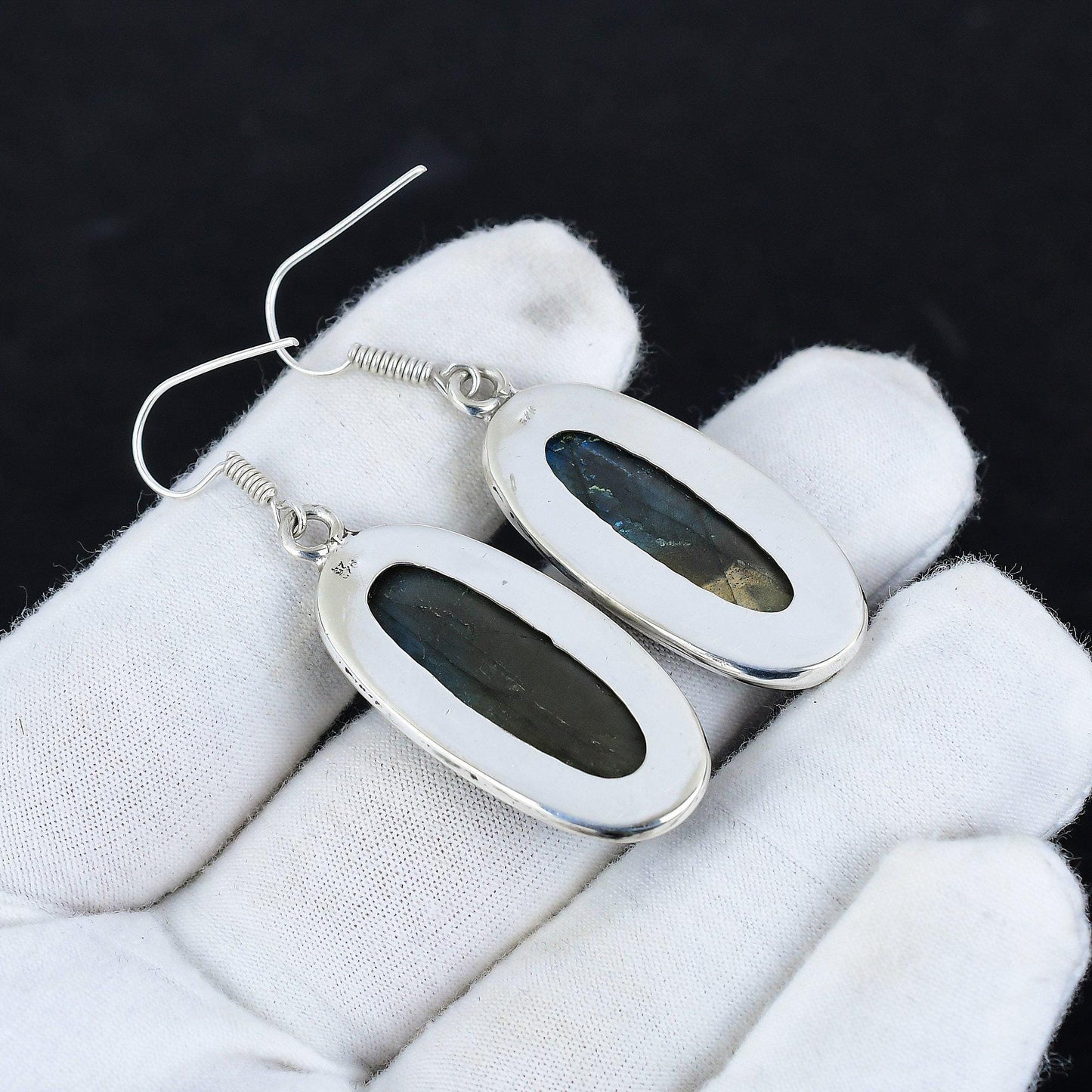 Grey-Blue Oval Labradorite Earrings