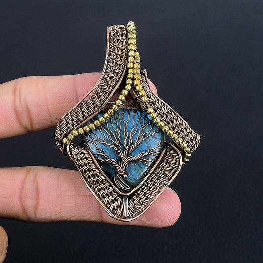 Blue Labradorite Gemstone Pendant
