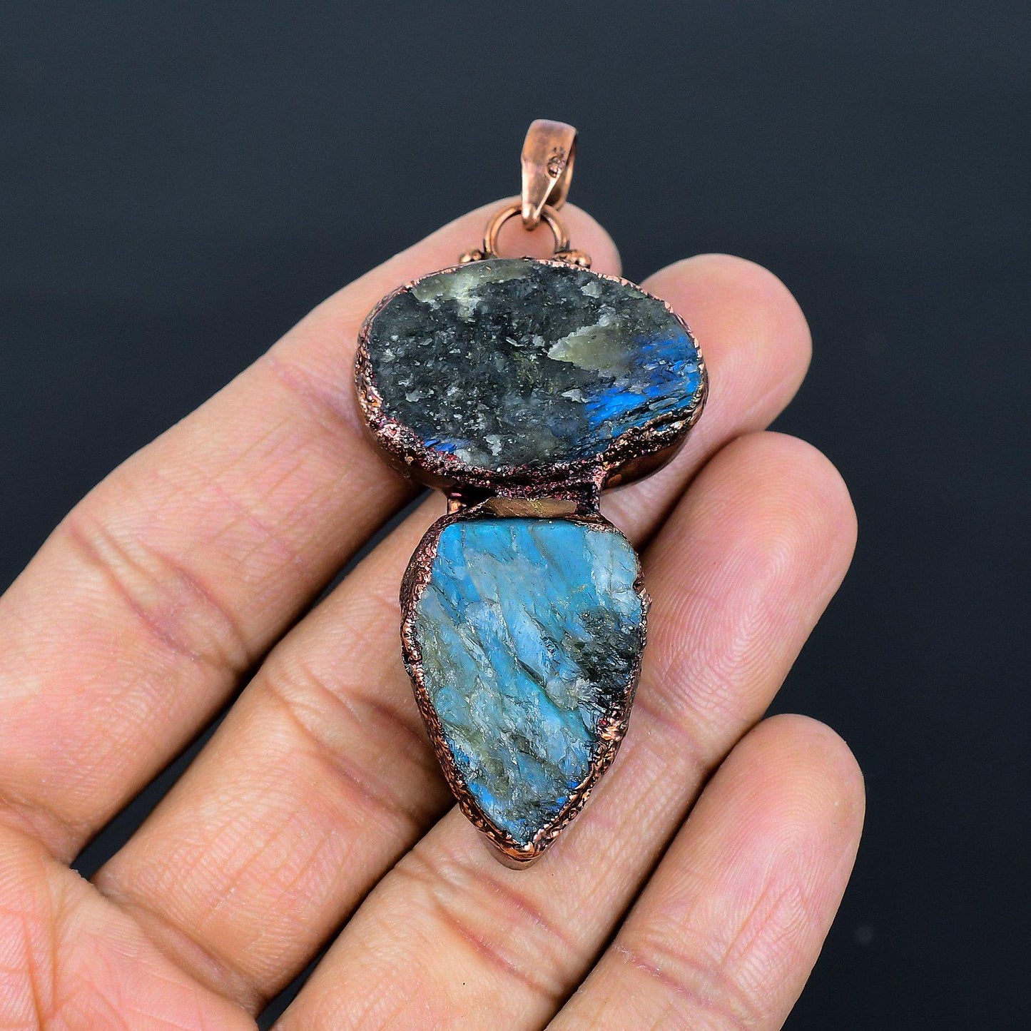 Blue Flash Labradorite Gemstone Pendant