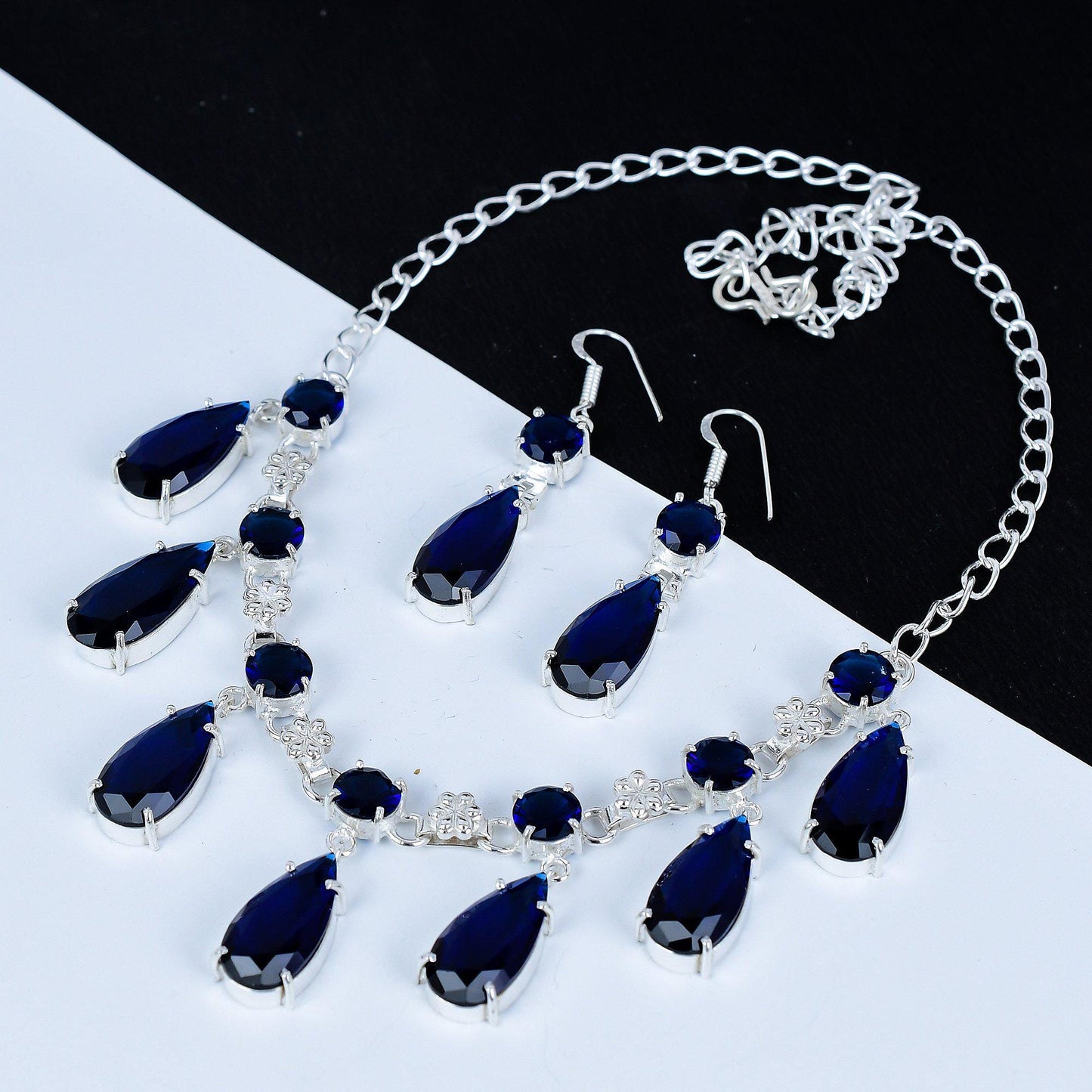 Blue Sapphire Gemstone Necklace