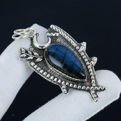 Blue Labradorite Gemstone Pendant