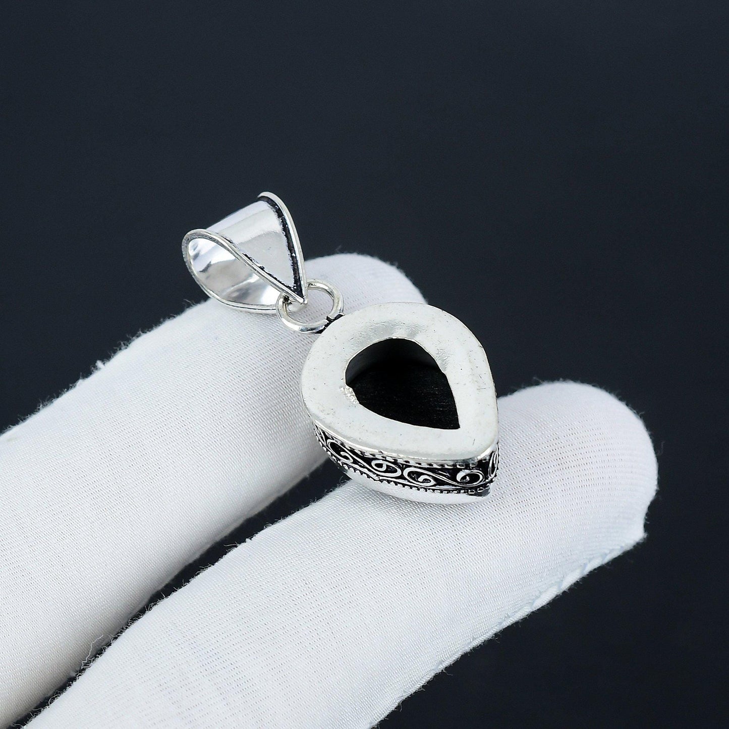 Black Onyx Gemstone Pendant