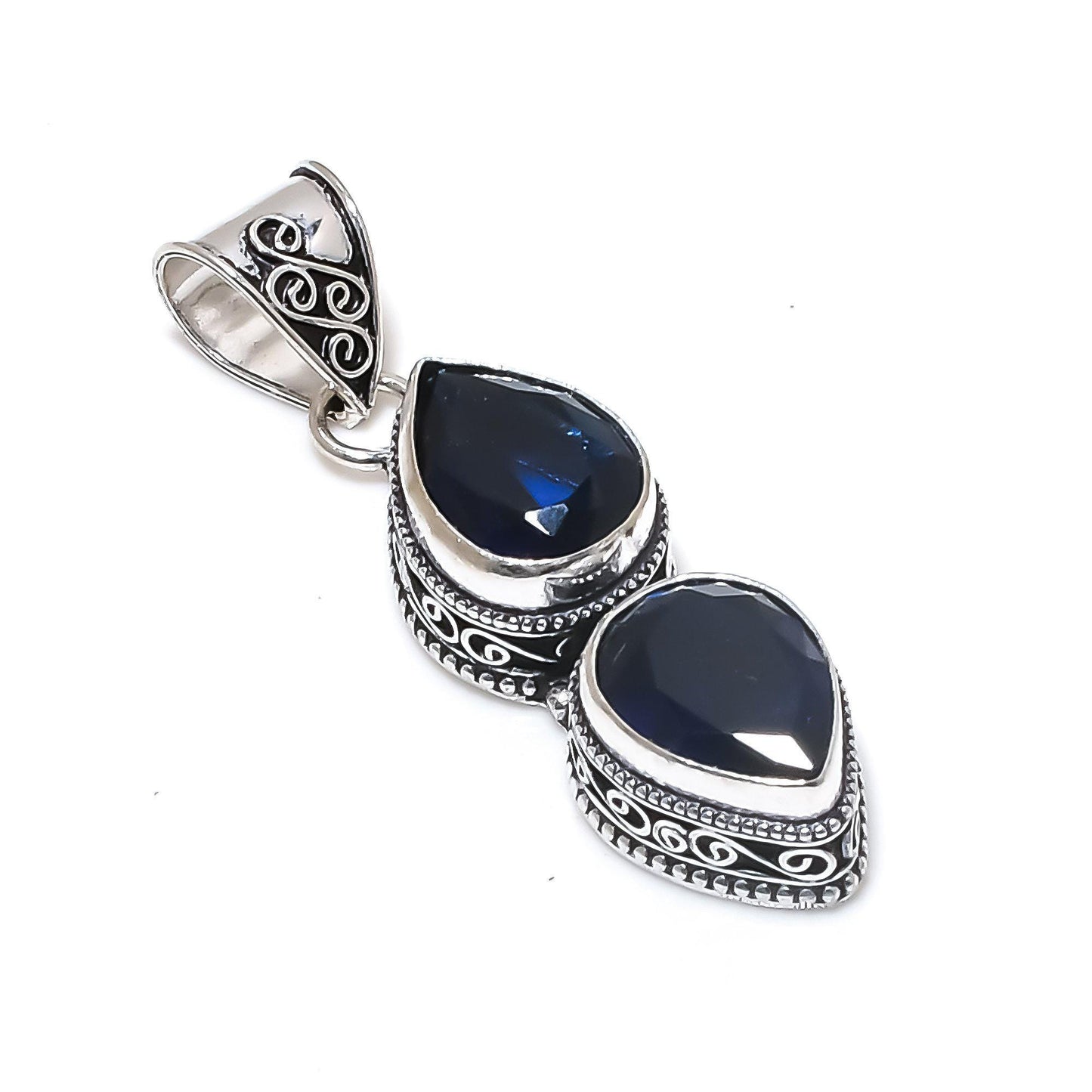 Blue Sapphire Gemstone Pendant