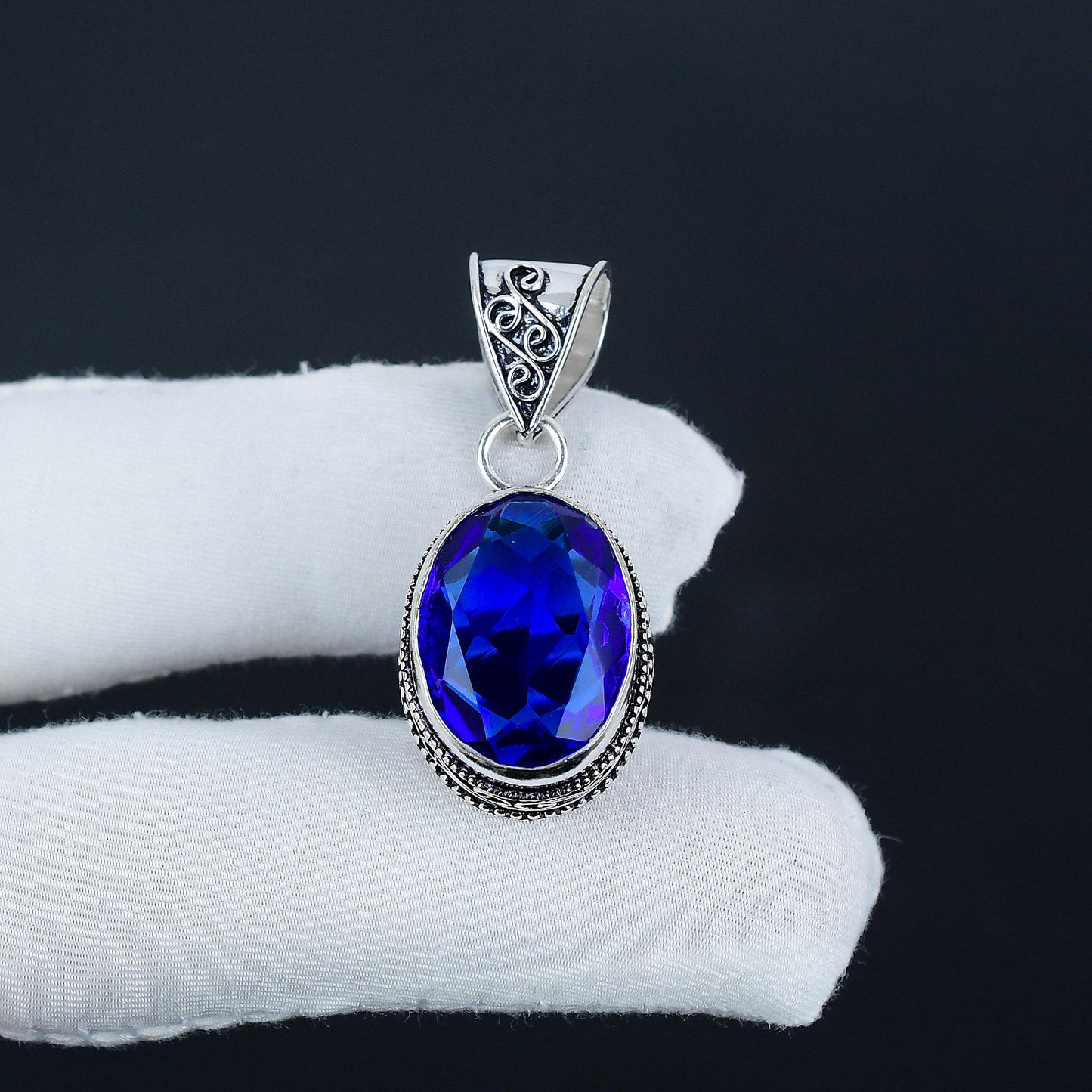 Blue Sapphire Gemstone Pendant