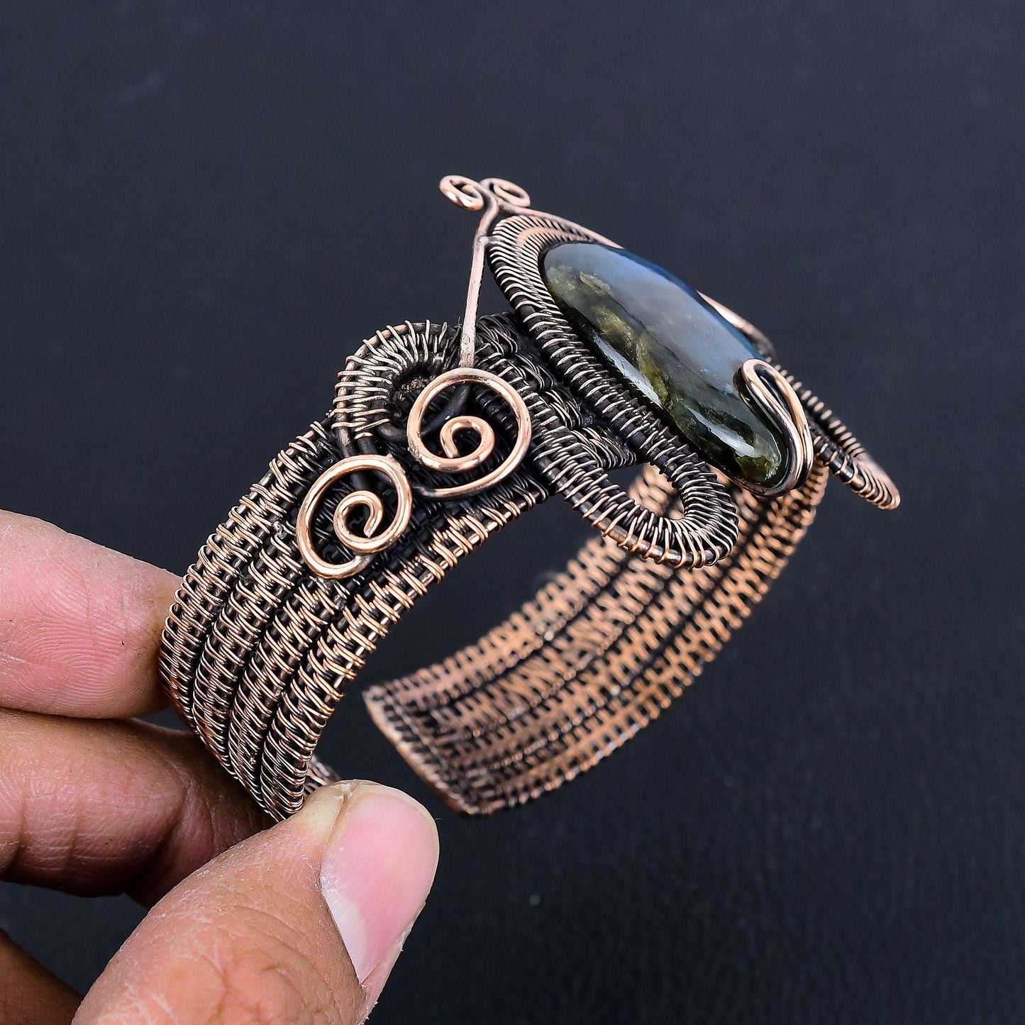 Blue-Green Labradorite Gemstone Copper Cuff