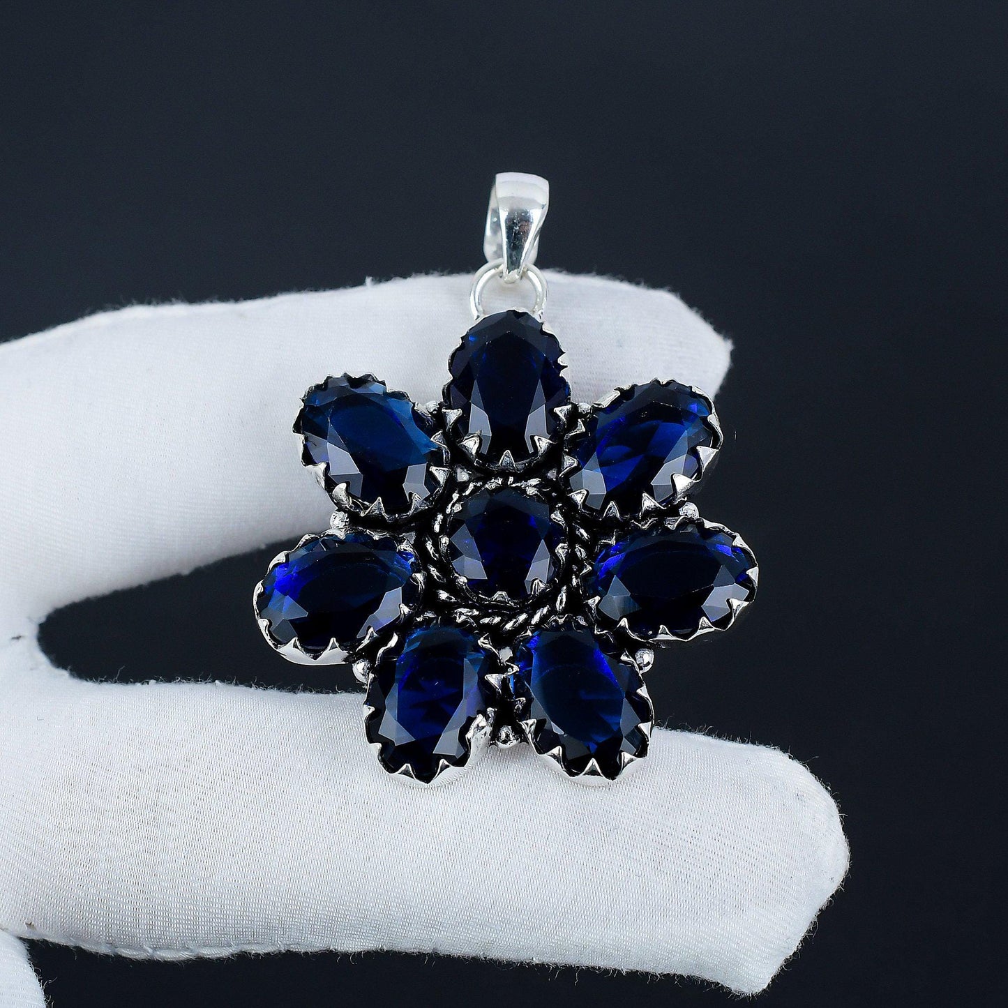 Blue Sapphire Gemstone Pendant