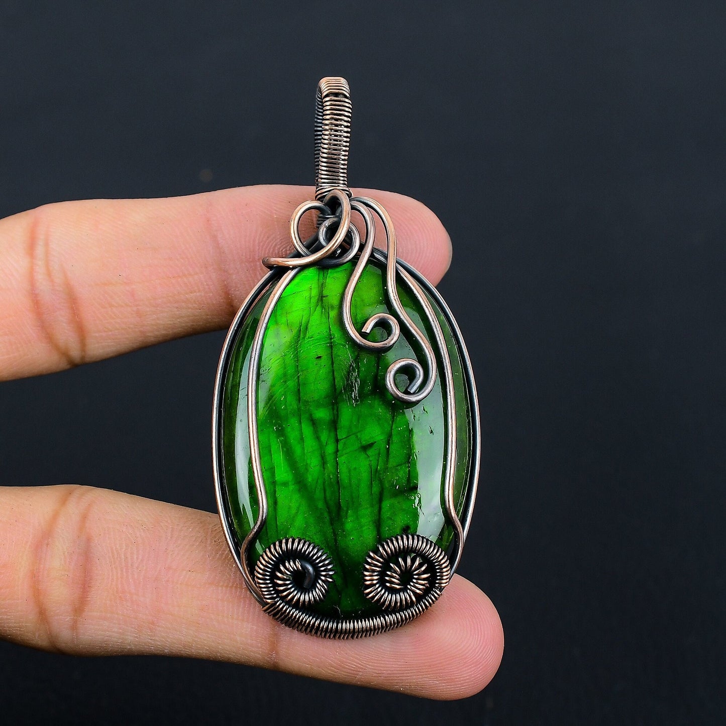 Green Labradorite Gemstone Pendant