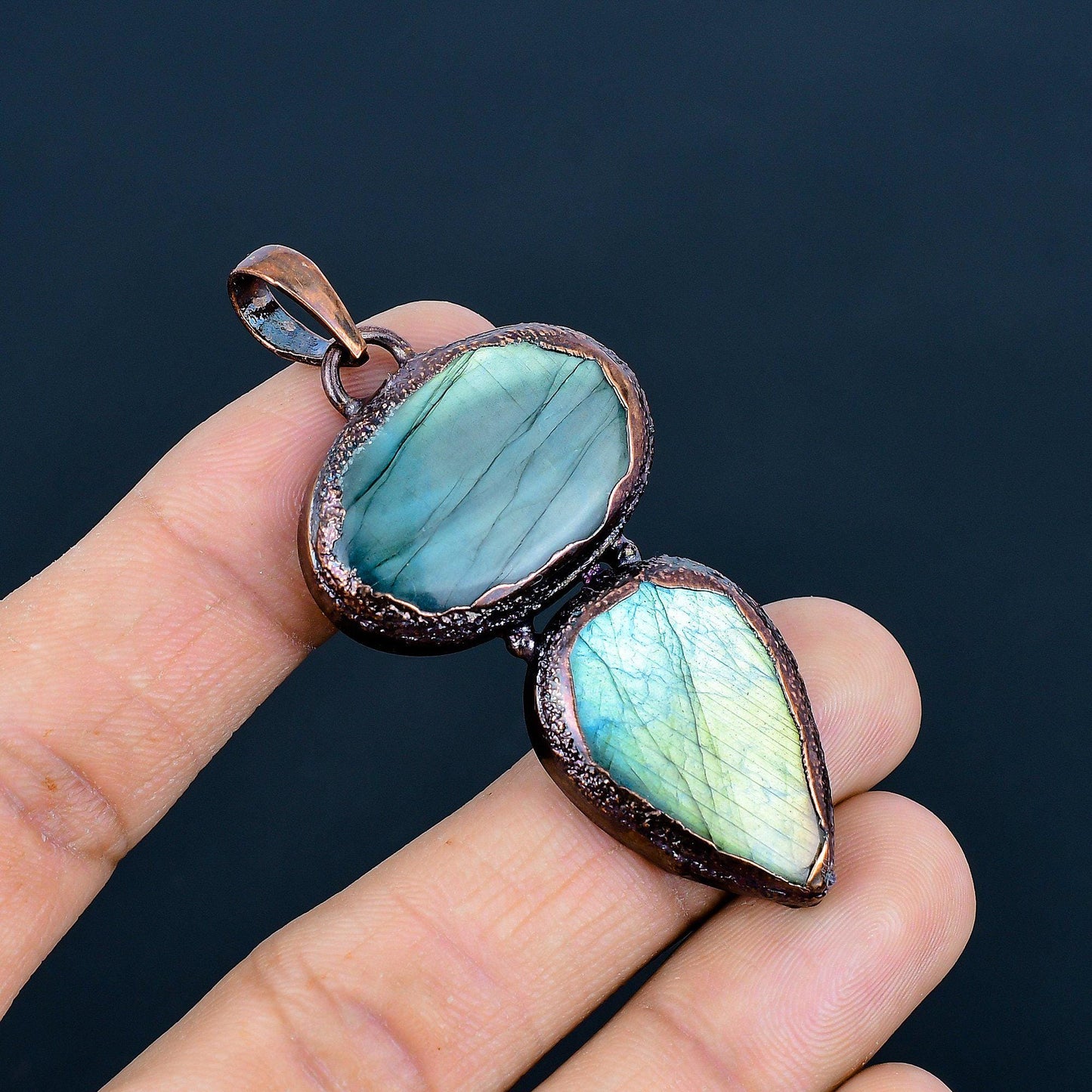 Blue Flash Labradorite Gemstone Pendant