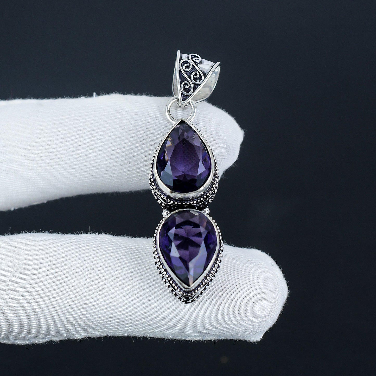 Purple Tanzanite Gemstone Pendant