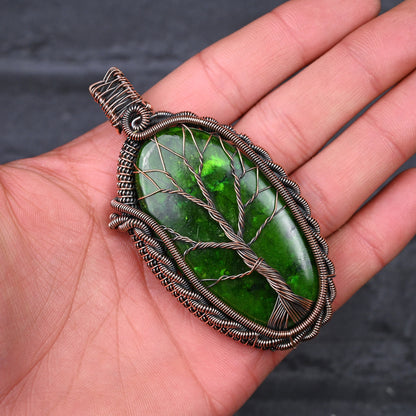 Green Labradorite Gemstone Pendant