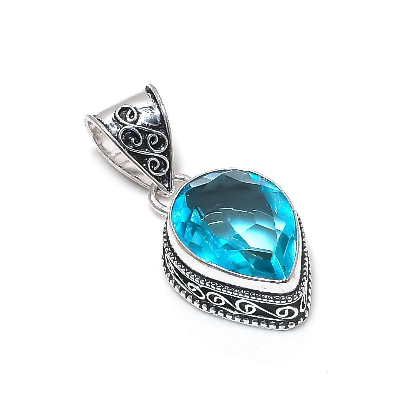 Swiss Blue Topaz Gemstone Pendant
