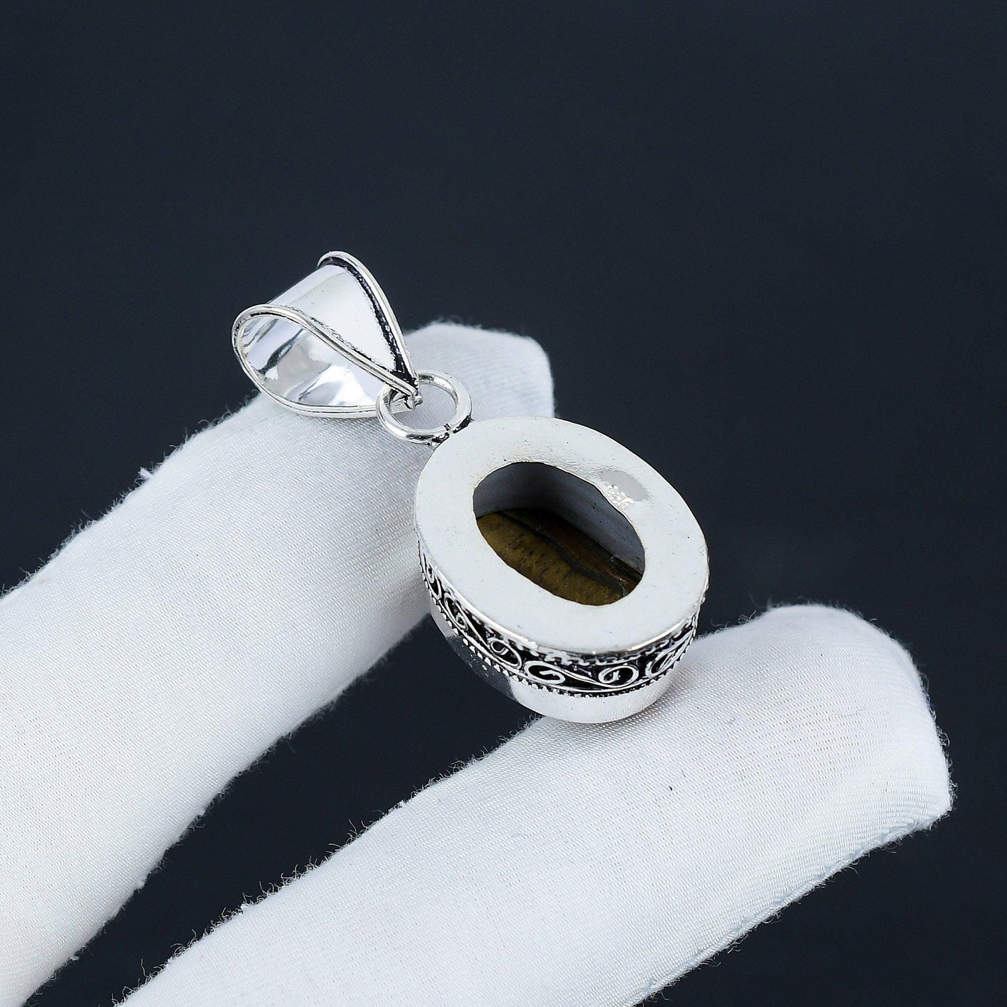 Golden Tiger’s Eye Pendant