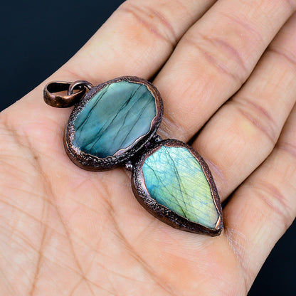 Blue Flash Labradorite Gemstone Pendant