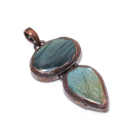Blue Flash Labradorite Gemstone Pendant