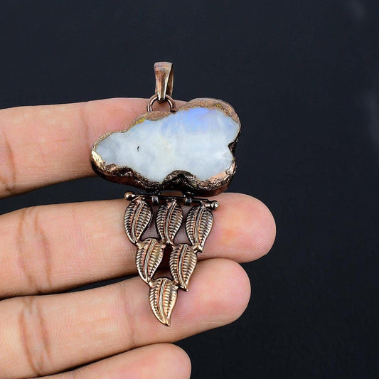 Rainbow Moonstone Gemstone Pendant