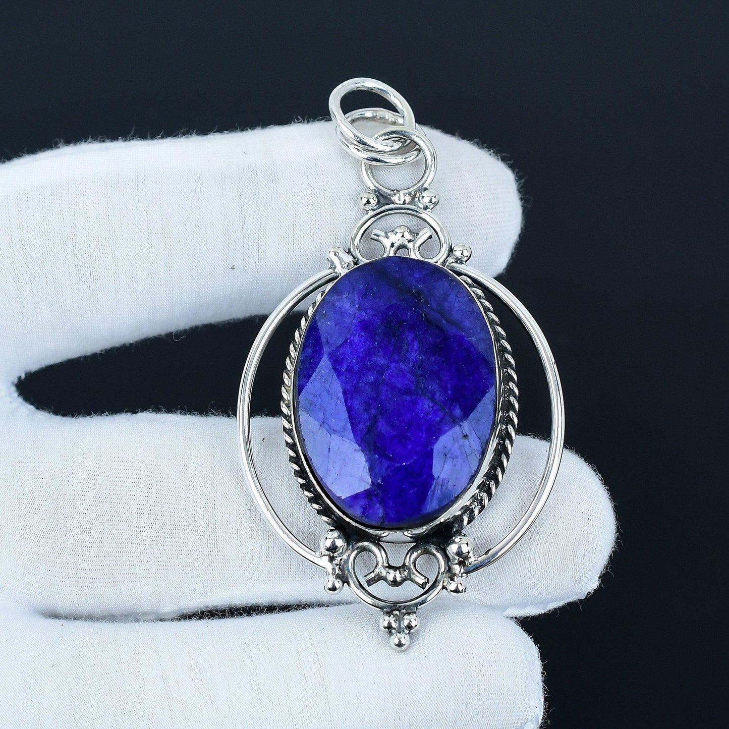 Blue Sapphire Gemstone Pendant