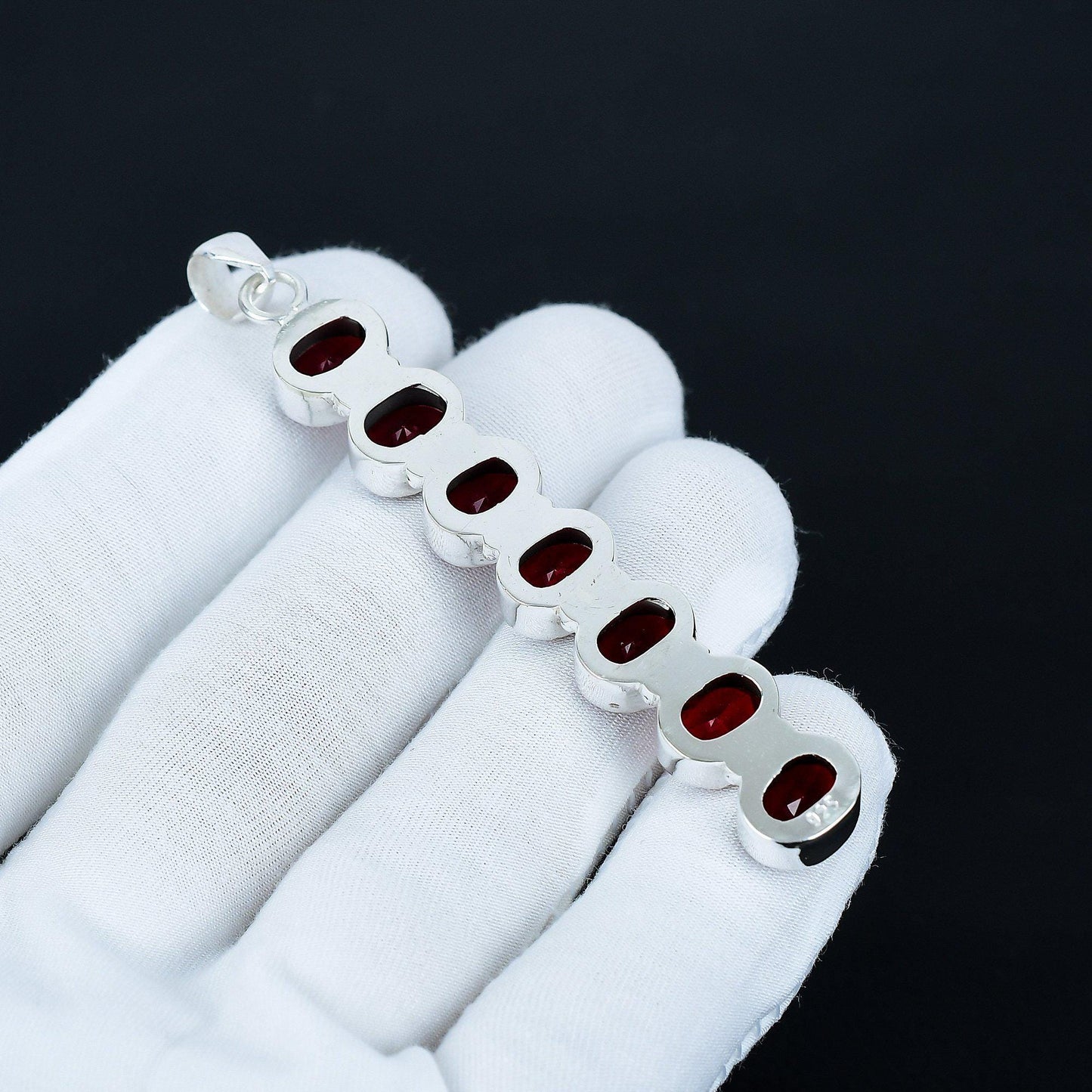 7-Stone Red Garnet Silver Pendant