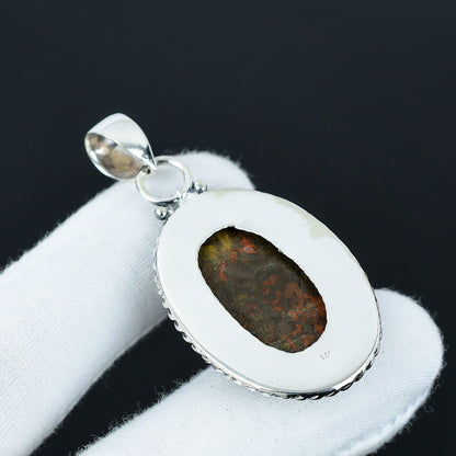 Brown Seam Agate Gemstone Pendant