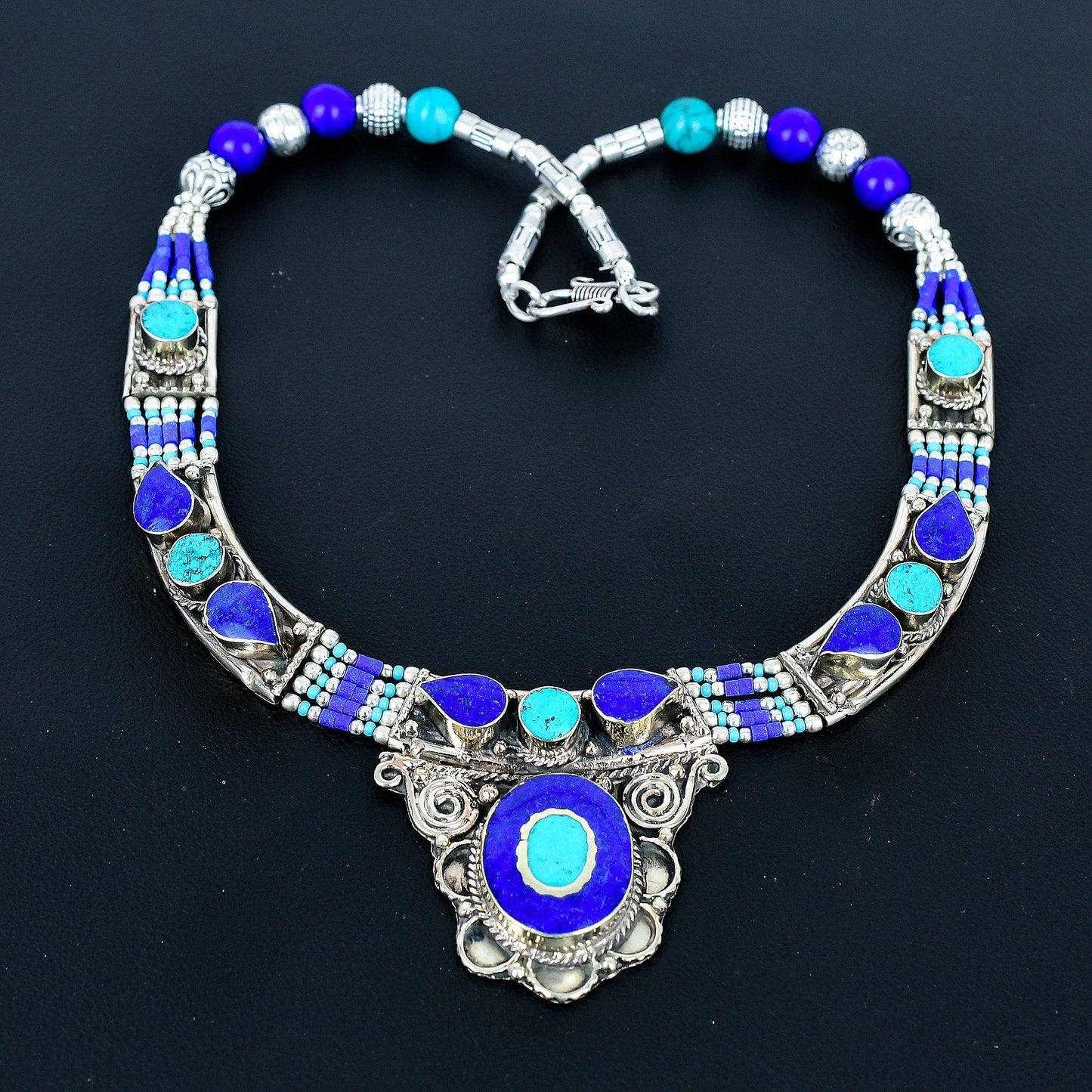Blue Lapis Lazuli Gemstone Silver Necklace